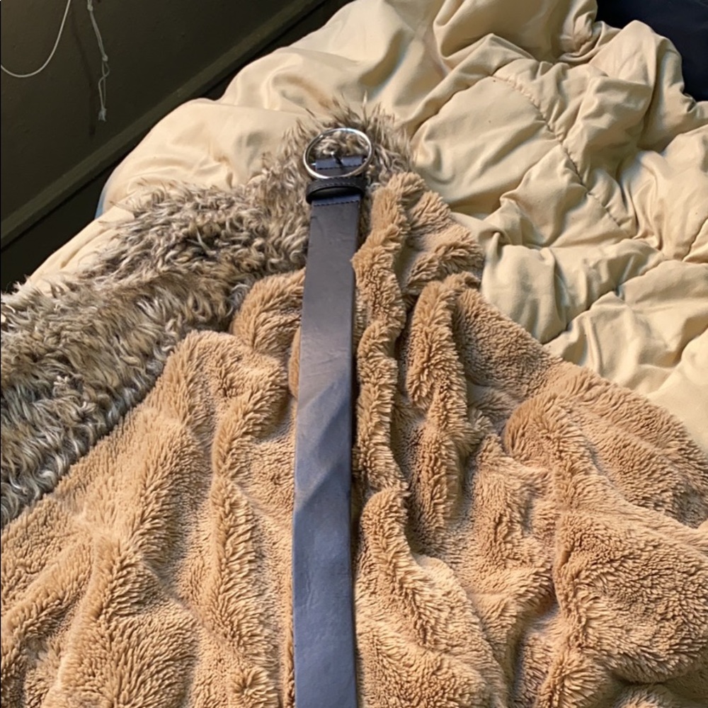 Extra small H&M belt